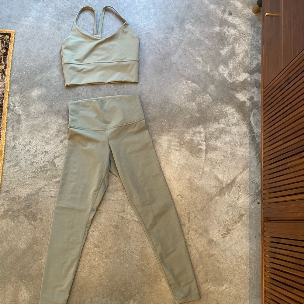DYI Matching Legging / Sports Bra Set